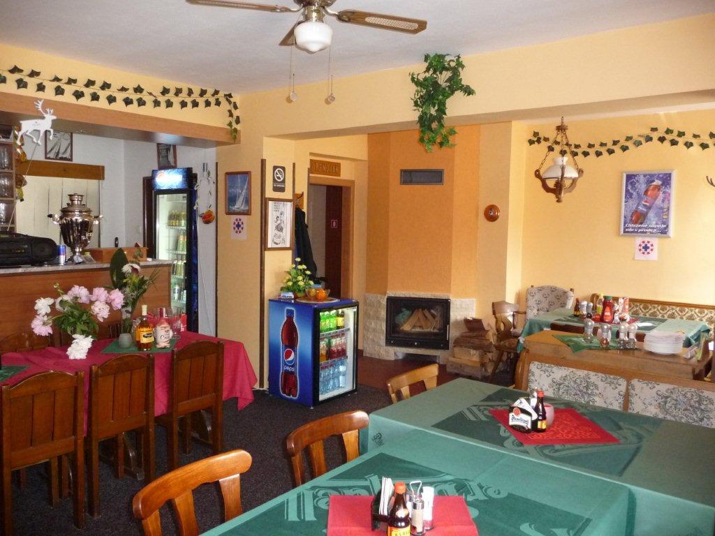 Restauraceskrbem6[3]
